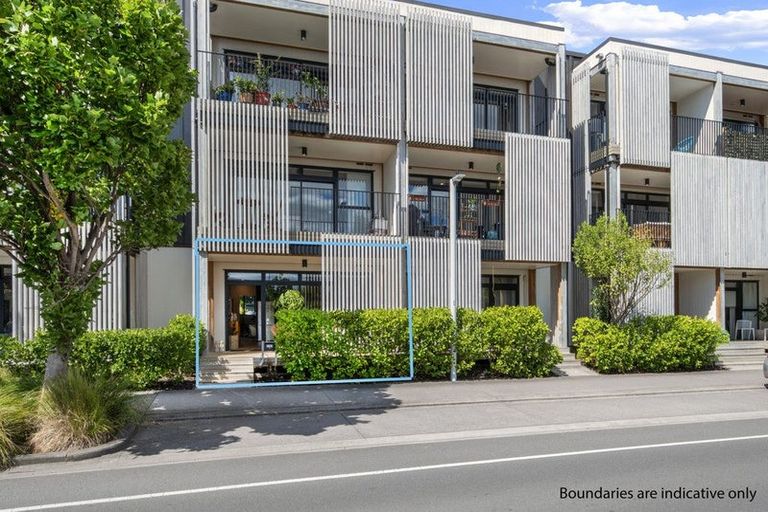 Photo of property in 1/165 Hobsonville Point Road, Hobsonville, Auckland, 0616