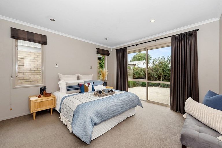 Photo of property in 12a Dover Road, St Andrews, Hamilton, 3200