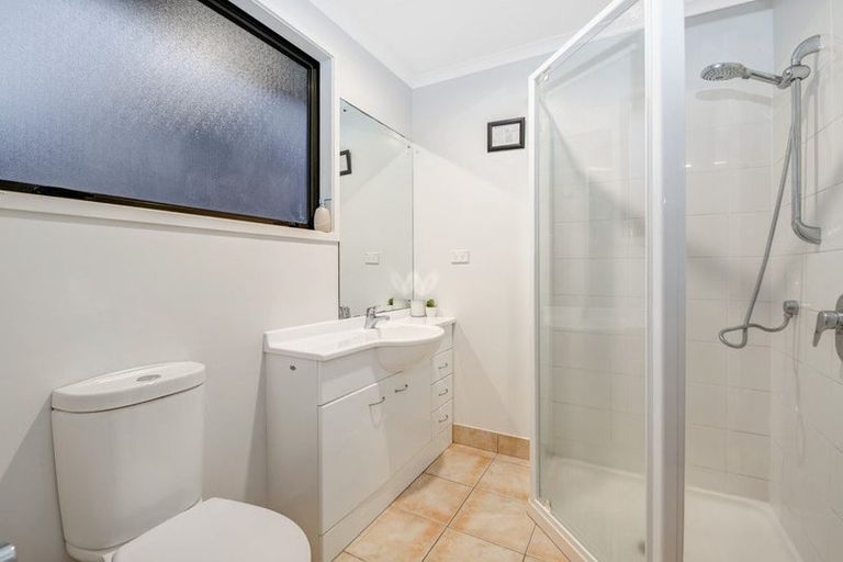 Photo of property in 6 Coral Court, Gulf Harbour, Whangaparaoa, 0930