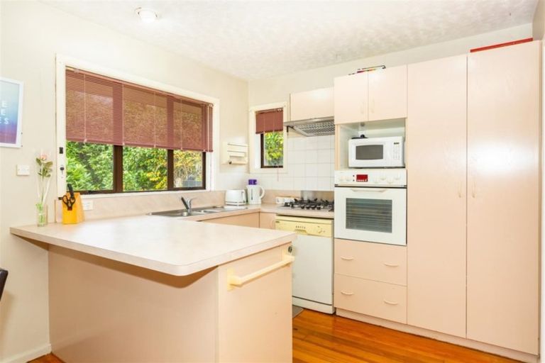 Photo of property in 2/39a Yardley Street, Avonhead, Christchurch, 8042