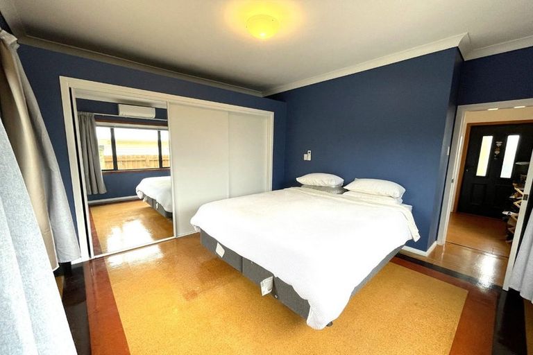 Photo of property in 20 Ngaio Street, Strandon, New Plymouth, 4312