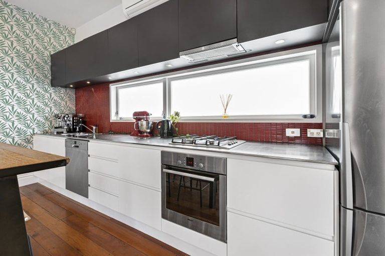 Photo of property in 11 Buick Street, Petone, Lower Hutt, 5012