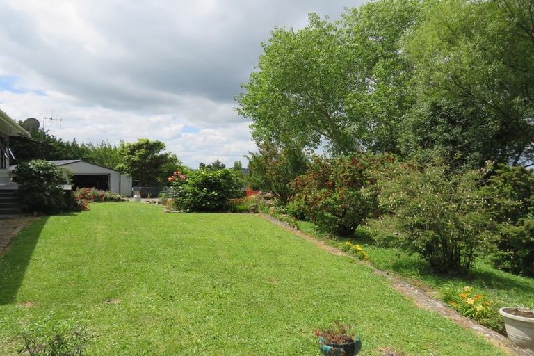 Photo of property in 244 Tinopai Road, Matakohe, 0593