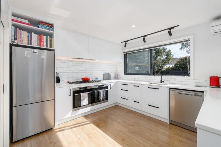 Photo of property in 11 Ashbourne Street, Burnside, Christchurch, 8053