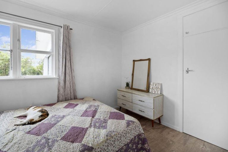 Photo of property in 2745 Opunake Road, Te Kiri, Opunake, 4682