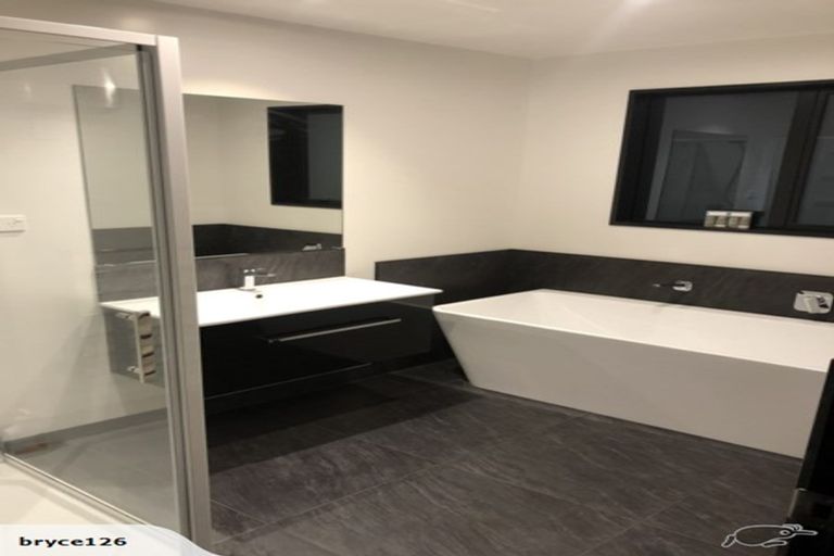 Photo of property in 117 Penruddock Rise, Westmorland, Christchurch, 8025