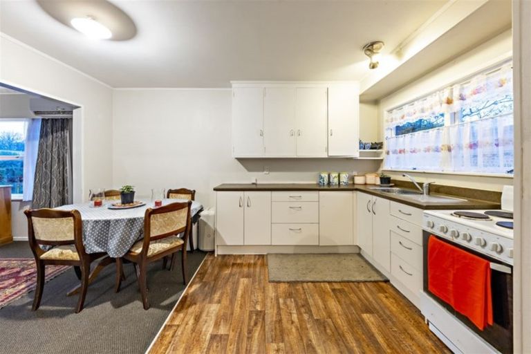 Photo of property in 2/54 East Street, Papakura, 2110