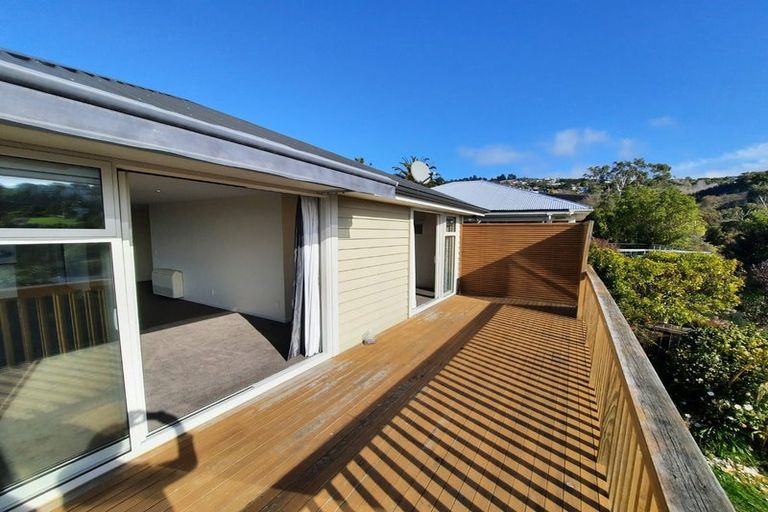 Photo of property in 42 Moncks Spur Road, Redcliffs, Christchurch, 8081