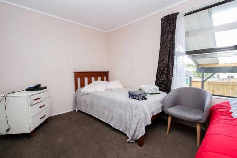 Photo of property in 42 Lindsay Crescent, Nawton, Hamilton, 3200