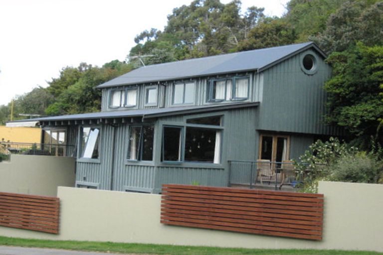 Photo of property in 61 Augusta Street, Redcliffs, Christchurch, 8081