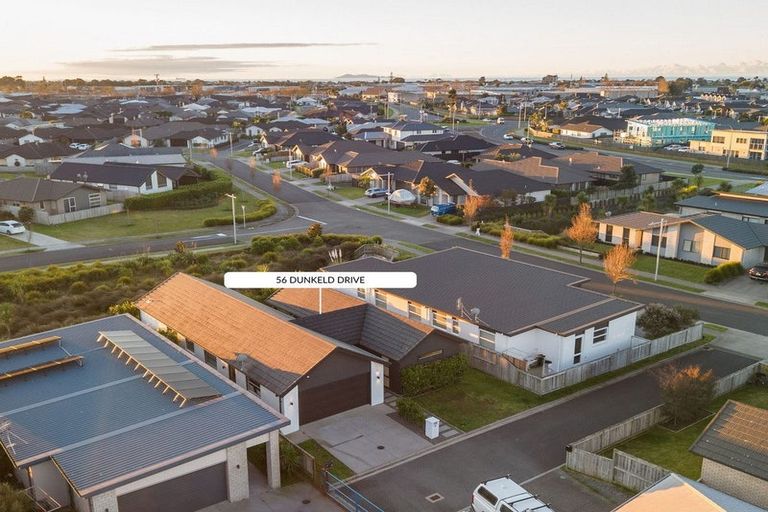 Photo of property in 56 Dunkeld Drive, Papamoa, 3118