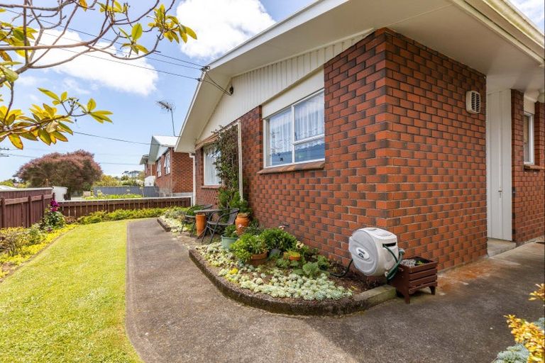 Photo of property in 3c Bideford Street, Brooklands, New Plymouth, 4310