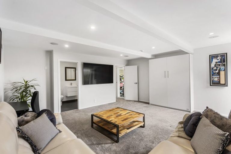 Photo of property in 13 Lanigan Street, Birkdale, Auckland, 0626