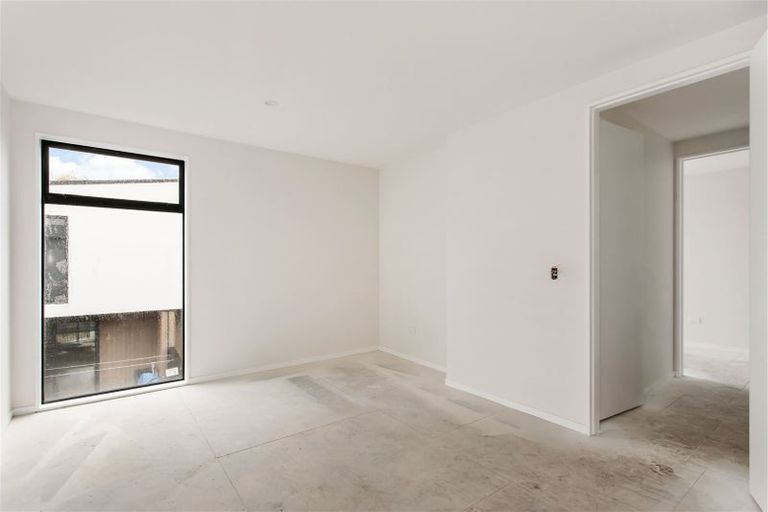Photo of property in 2/57 Carlton Mill Road, Merivale, Christchurch, 8014