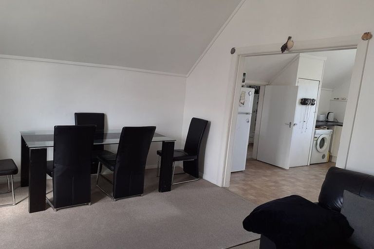 Photo of property in 210 Rintoul Street, Berhampore, Wellington, 6023