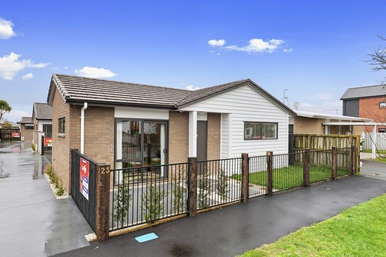 Photo of property in 1/23 Campbell Street, Karori, Wellington, 6012