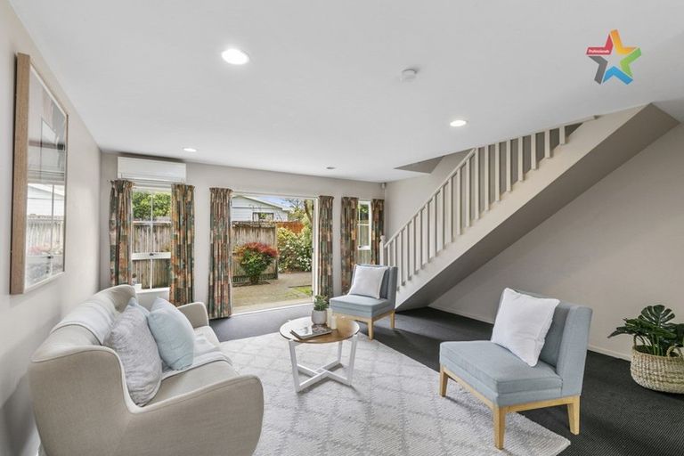 Photo of property in 3/8 Waldie Grove, Avalon, Lower Hutt, 5011