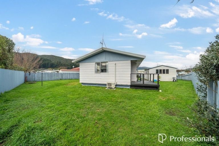 Photo of property in 14 Honey Street, Wainuiomata, Lower Hutt, 5014