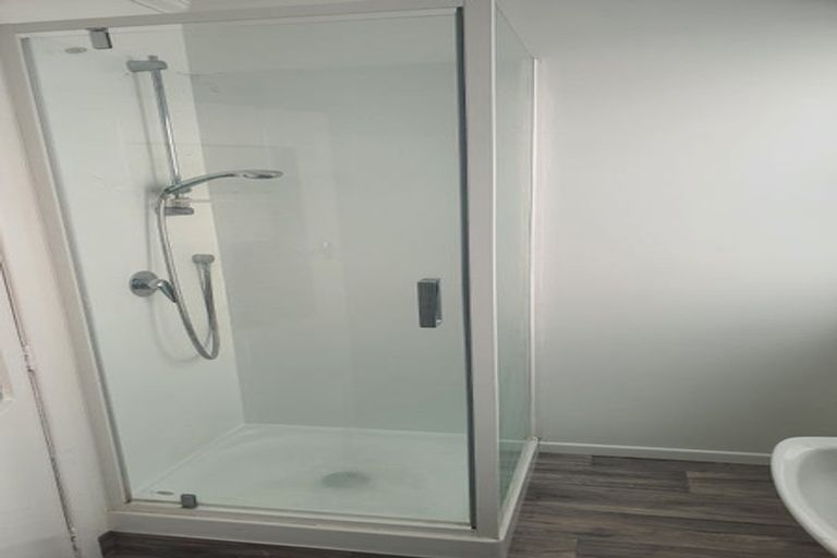 Photo of property in 1 Aurora Street, Petone, Lower Hutt, 5012