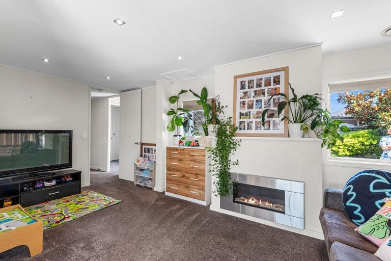 Photo of property in 1 Dalwood Crescent, Rolleston, 7614