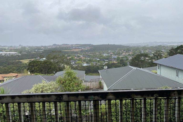 Photo of property in 11/61 The Avenue, Albany, Auckland, 0632