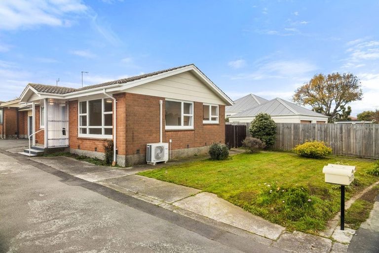 Photo of property in 49 Charnwood Crescent, Bishopdale, Christchurch, 8051