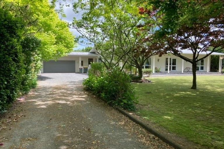 Photo of property in 73 Brookby Road, Brookby, Manurewa, 2576