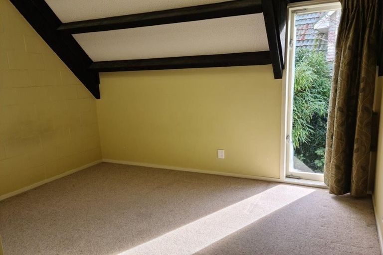 Photo of property in 10/62 South Karori Road, Karori, Wellington, 6012