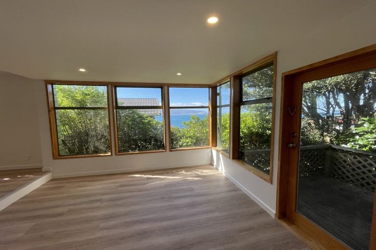 Photo of property in 19 Oku Street, Island Bay, Wellington, 6023