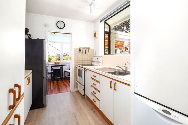 Photo of property in 60 Ironside Road, Johnsonville, Wellington, 6037