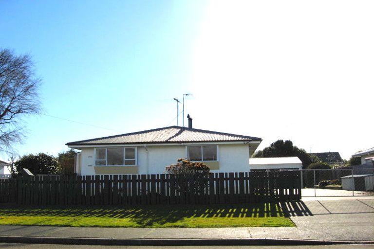 Photo of property in 6 Stephens Street, Waikiwi, Invercargill, 9810