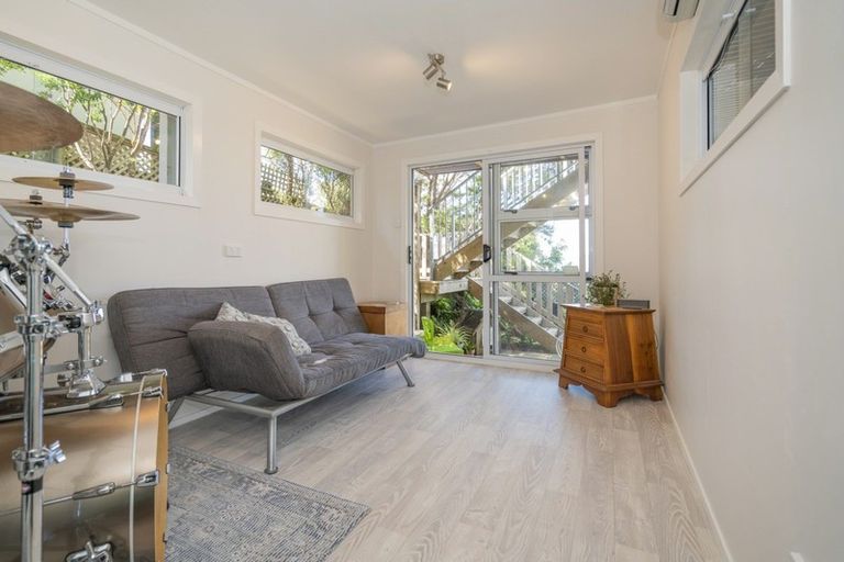 Photo of property in 111 Centennial Drive, Whitianga, 3510