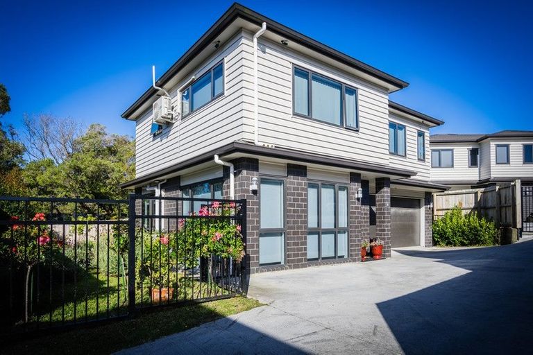 Photo of property in 5 Te Hiko Way, Mangere, Auckland, 2022