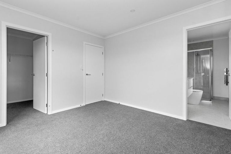 Photo of property in 8 Akakura Terrace, Peacocke, Hamilton, 3206