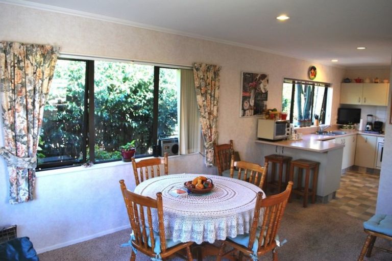 Photo of property in 94 Cedar Drive, Paraparaumu Beach, Paraparaumu, 5032