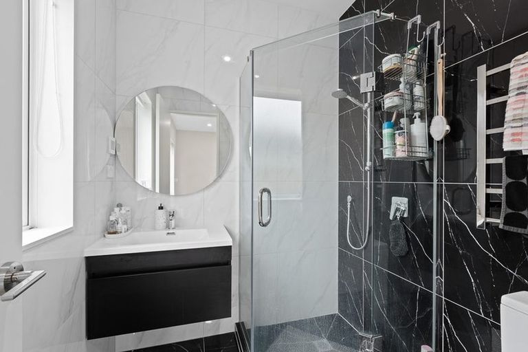 Photo of property in 39 Farranfore Road, Opaheke, Papakura, 2113