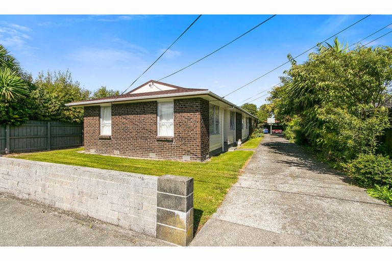 Photo of property in 1/156 Knights Road, Hutt Central, Lower Hutt, 5011