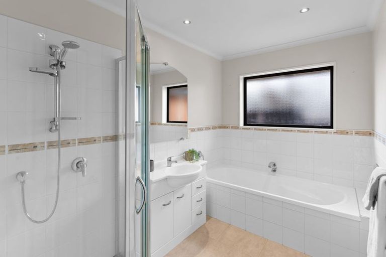 Photo of property in 160 Port Hills Road, Heathcote Valley, Christchurch, 8022