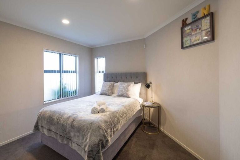 Photo of property in 53 Turnberry Drive, Wattle Downs, Auckland, 2103