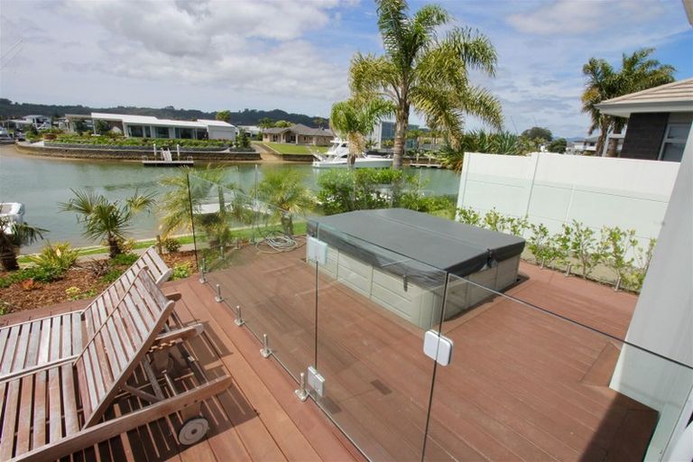 Photo of property in 25 Leeward Drive, Whitianga, 3510