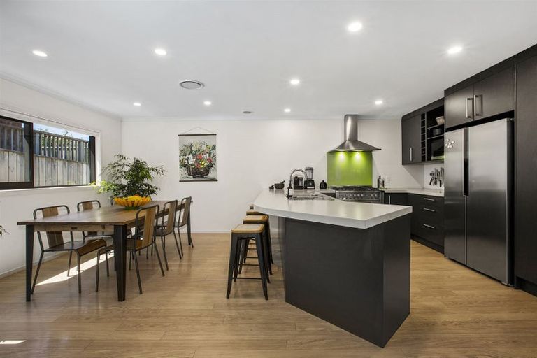 Photo of property in 32 Mo Street, Camborne, Porirua, 5026