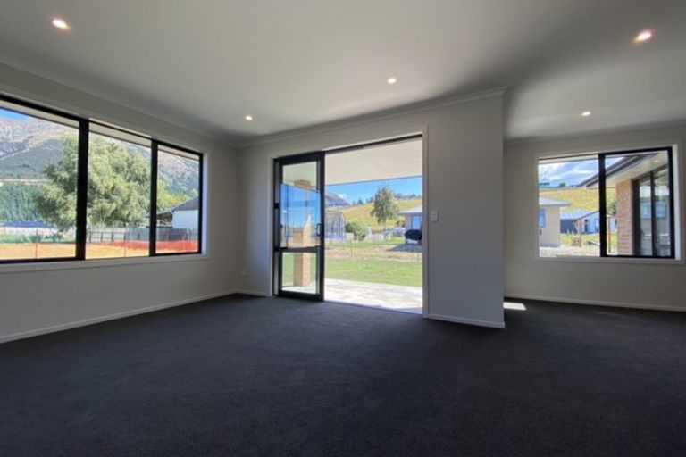 Photo of property in 29 Timsfield Drive, Lake Hawea, Wanaka, 9382