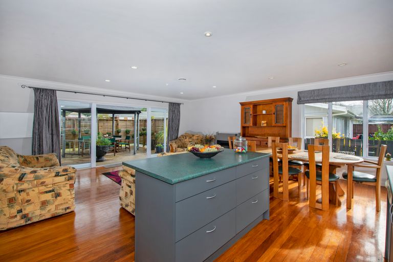 Photo of property in 40 Tui Crescent, Maunu, Whangarei, 0110