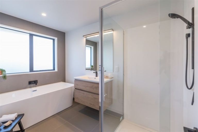 Photo of property in 74 Aviemore Drive, Marshland, Christchurch, 8083