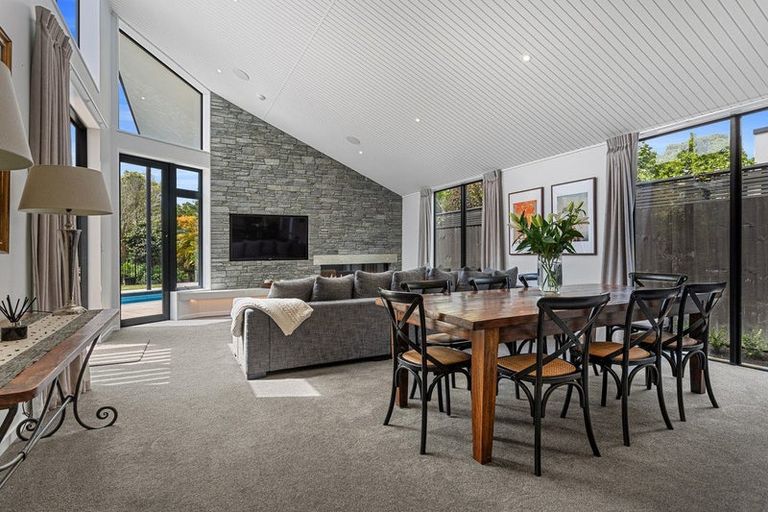 Photo of property in 10 Weka Street, Fendalton, Christchurch, 8041