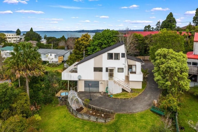 Photo of property in 39 Hillcrest Road, Hatfields Beach, Orewa, 0931