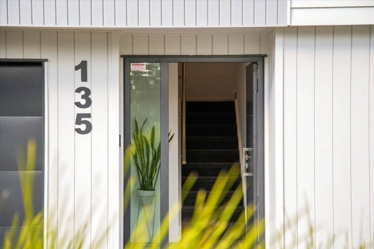 Photo of property in 135 Lakes Boulevard, Pyes Pa, Tauranga, 3112
