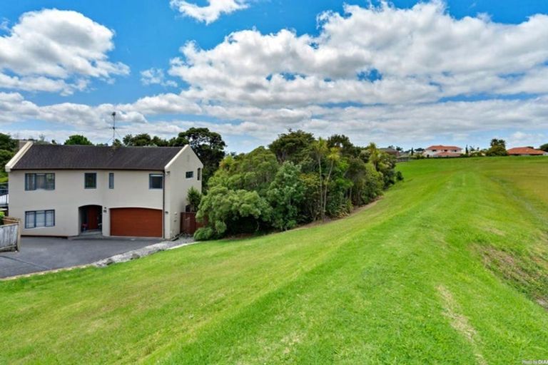Photo of property in 22a Belvedere Court, West Harbour, Auckland, 0618
