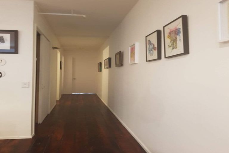 Photo of property in 20 Egmont Street, Te Aro, Wellington, 6011