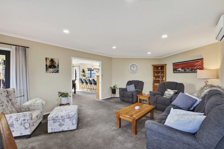 Photo of property in 30 Jules Crescent, Bell Block, New Plymouth, 4312
